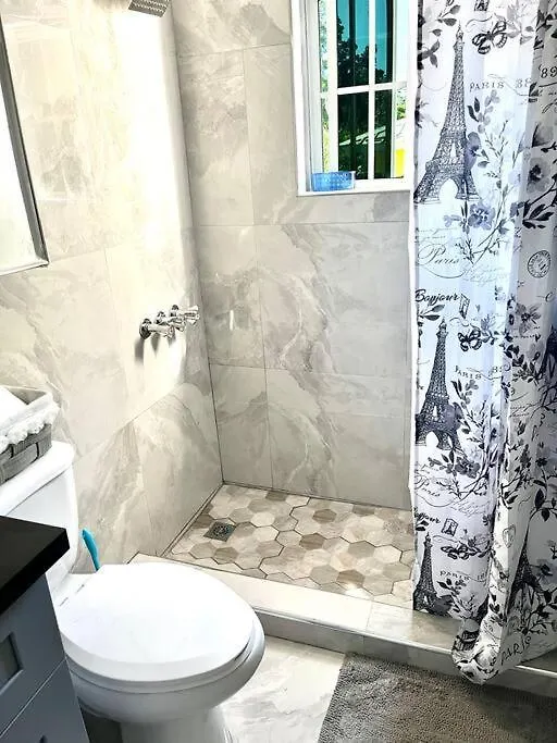 Andeve'S Tranquil Beautiful Home Montego Bay
